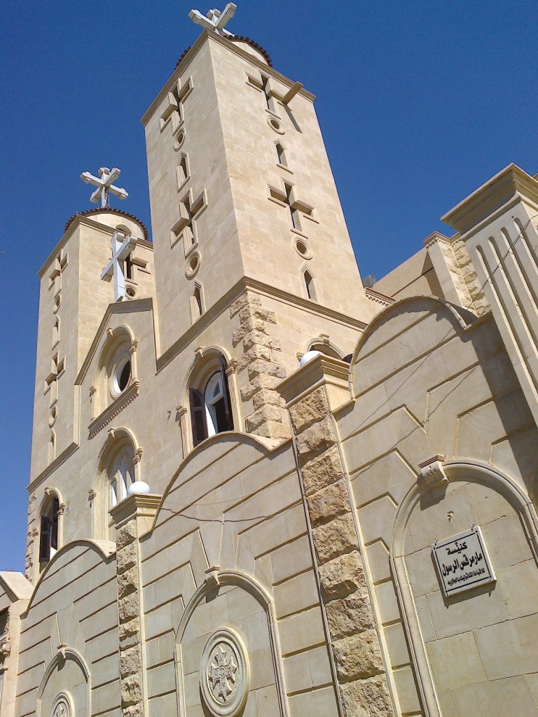 الحكومة توافق على قانون «بناء الكنائس»