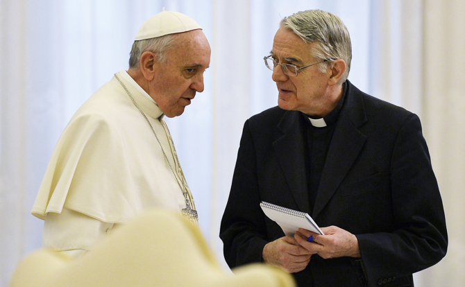 د. حنا عيسى: زيارة البابا تدعو إلى تجنب الحرب وتدعيم السلم