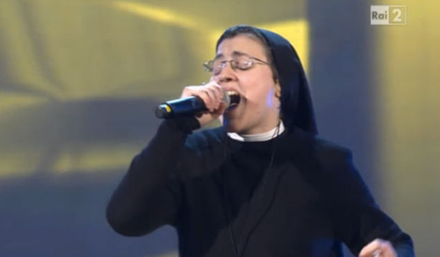 إيطاليا: راهبة تسلب الأضواء في برنامج غناء على التلفزيون
