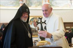 البابا يستقبل كاثوليكوس الأرمن كاراكين الثاني ويشدد على أهمية الحوار المسكوني