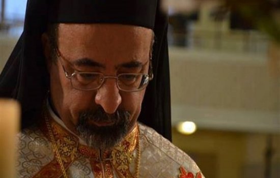 البطريرك اسحق يعبر عن تضامنه مع الكنيسة الكلدانية في العراق