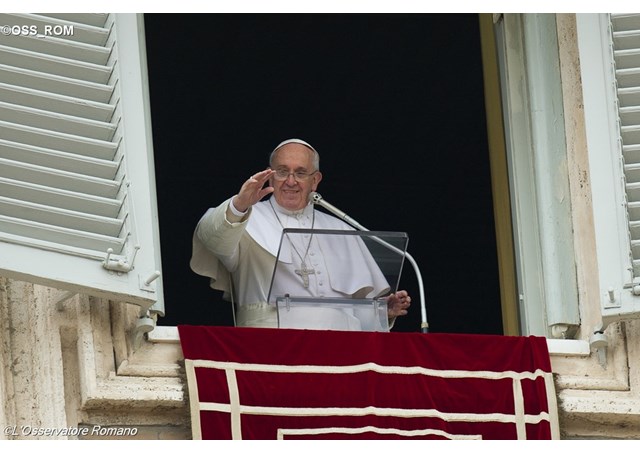 البابا: الإنسانَ يحمل في داخله، إلى جانبِ الجوعِ المادّي، جوعًا أكثر أهمية