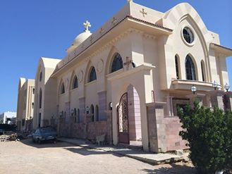 كنيسة سيدة السلام للكاثوليك بشرم الشيخ تحتفل بالعيد الأول لتكريسها