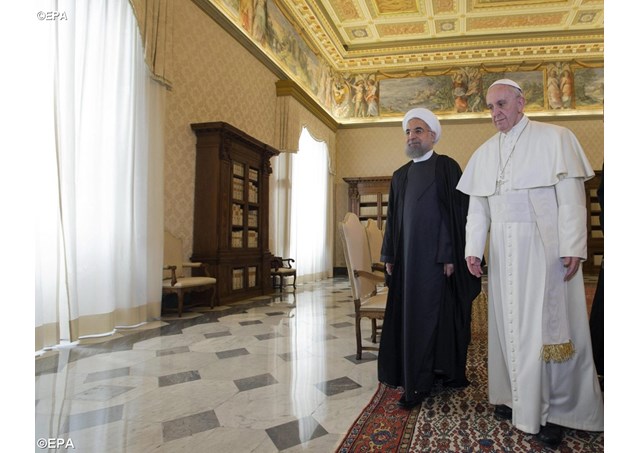 البابا يستقبل الرئيس الإيراني حسن روحاني. بيان دار الصحافة الفاتيكانية