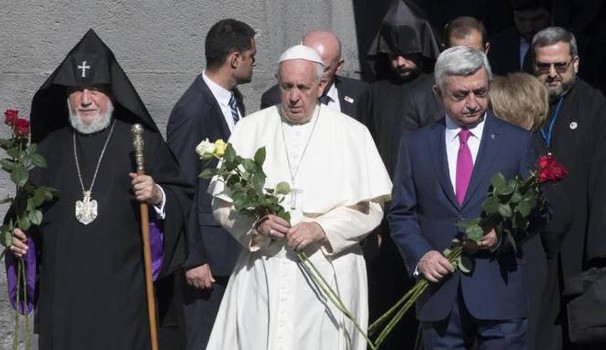 لمَ أعاد النظر البابا في كلمته حول المجازر الأرمنية؟