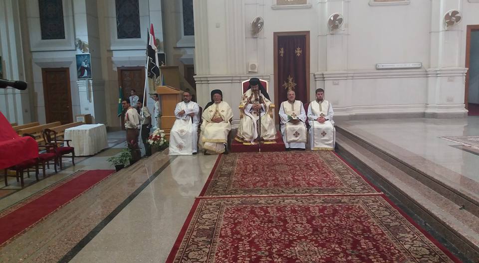 غبطة البطريرك يترأس قداس عيد القيامة بكاتدرائية العذراء بمدينة نصر