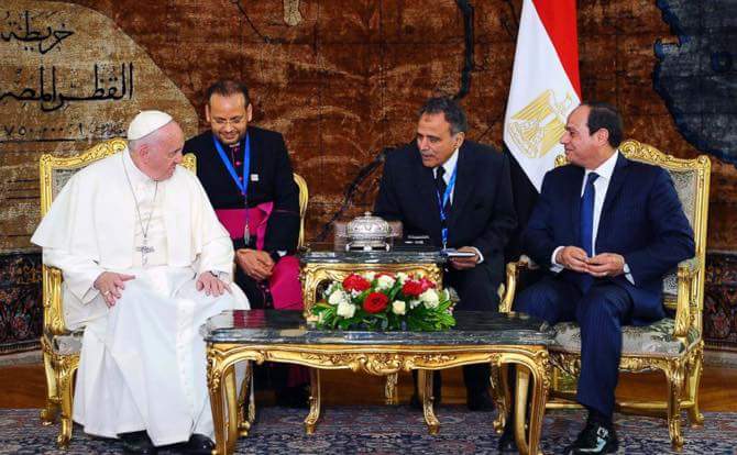 بابا الفاتيكان : الرب يعطي لمصر القوة في مواجهة الإرهاب الأسود