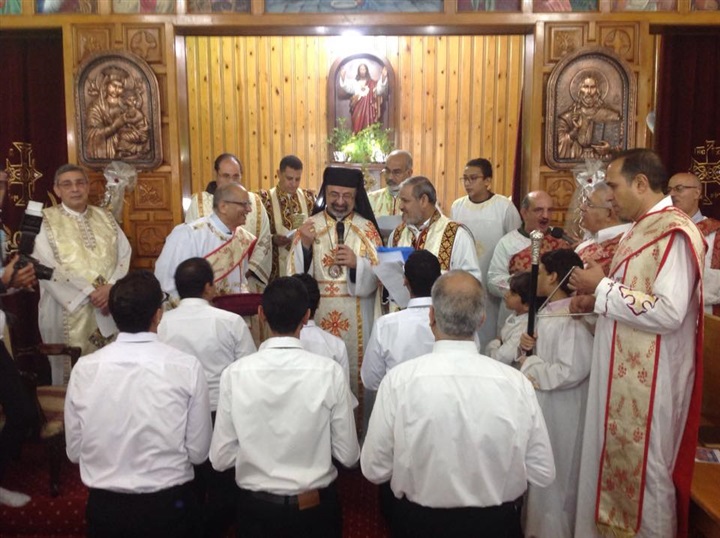 بطريرك الأقباط الكاثوليك يترأس احتفالات عيد كنيسة سان ميشيل