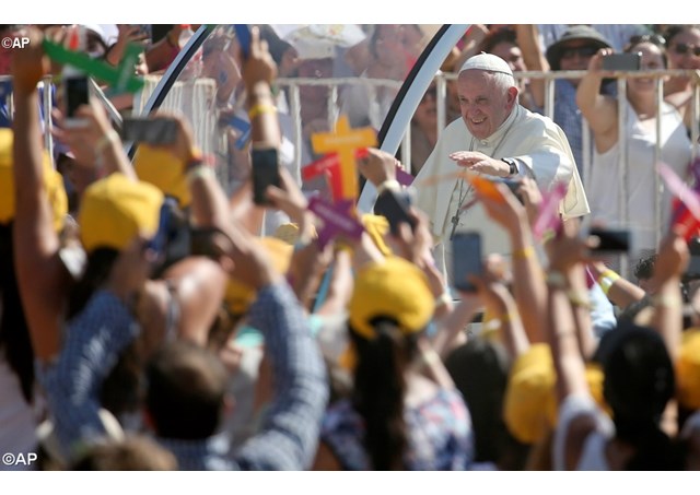 البابا فرنسيس يلتقي الشباب في مزار مايبو الوطني في سانتياغو