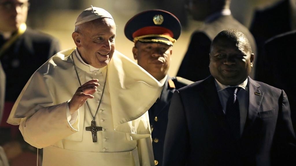 البابا فرنسيس يستهل جولته الأفريقية من موزمبيق
